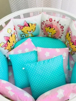 

Комплект в круглую/овальную кроватку «Мультяшки» Комплекты в круглую/овальную кроватку