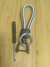 LLavero de cuero tejido a mano de alta calidad para coche, hebilla de herradura giratoria de 360 grados, joyería Soporte para Llaveros colgante de bolsa auténtica