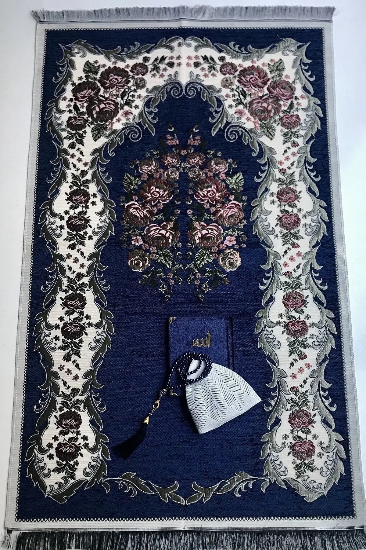 

Navy Blue Prayer Rug Purple Prayer Rug Roses Prayer Rug Set Muslim Set Arabic Islamic Mevlüt Umrah Cap Rosary Yasin Set