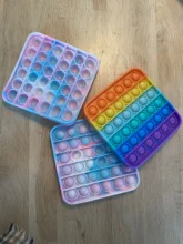 Caja de juguete sensorial para adultos y niños, juguete Antiestrés con burbujas de empuje, simple y antiestrés