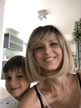 Element-peluca femenina de fibra resistente al calor, cabellera corto sintético recto con flequillo lateral ombré Rubio Dorado Bob, color blanco/negro