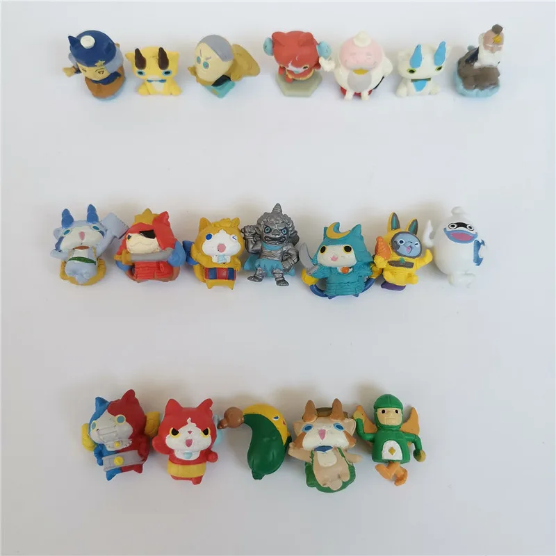 

10pcs Randomly Pokemon Mutant Wizard Egg Model Micro Landscape Devil Watch Mini Model 2CM Gifts for Children f73