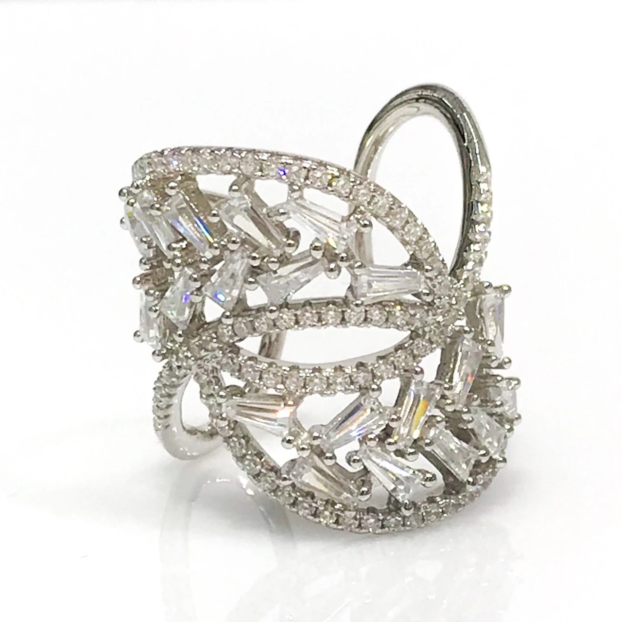 Anillo plata con diseño de circonita - AliExpress