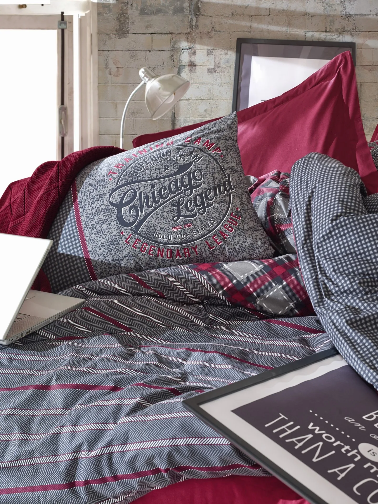 

Estilo Markets Luxury Bedding Set Bedsheet Bedding Set New Bedding Set