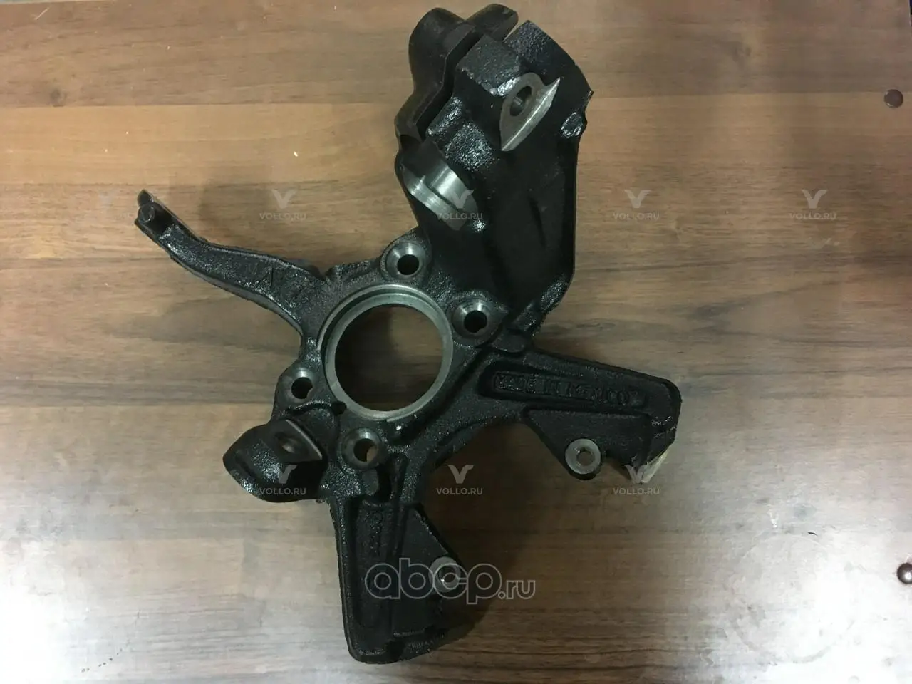5C0407255A VolksWagen КУЛАК ПОВОРОТНЫЙ ПЕРЕДНИЙ ЛЕВЫЙ