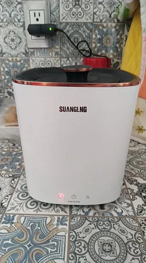 Attachment image review on An ultra-fast portable washing machine for home and travel
