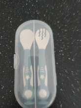 Juego de utensilios para niños pequeños, cuchara y tenedor para bebé, juego de cubiertos de entrenamiento de alimentación con caja para uso en interiores y exteriores