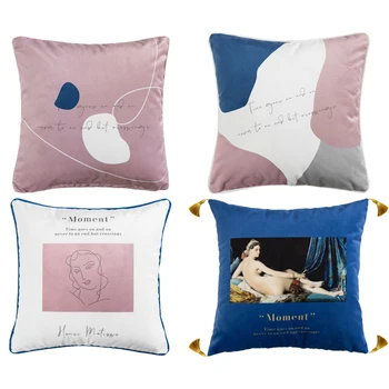 

North Europe Lastest Design Cushion Cover Suppliers Home Decorative Sofa Velvet Throw Pillow Cover Case With Tassel 17x17 Inch