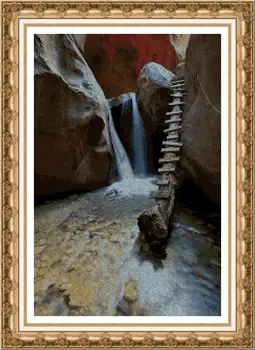 

CROSS STITCH KIT PANDATHREAD Nature 2567