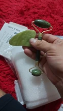 Gua Sha-Rodillo verde 2 en 1, herramientas de Jade Natural, masajeador con piedras para cara, cuello, espalda y Jawline