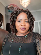 FAVE-peluca rizada de cabello sintético para mujeres y hombres, Pelo Rizado Afro de fiesta, corto, color negro Natural/1b 30, ombré, marrón