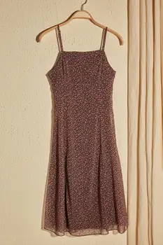 

Trendyol Flower Decorated Dress TWOSS20EL2685