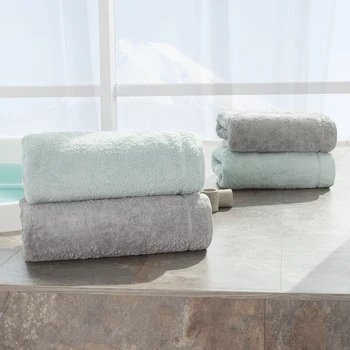 

Set of towels BB towels color: white Mint & warm gray (50x100 cm-2 pcs, 70 X150 cm-2 pcs)