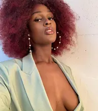 Afro corto rizado pelucas con flequillo para las mujeres negras rubia marrón Cosplay sintético Africana pelucas resistente al calor Dreamice