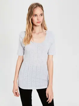 

Decorated Lapel Short Sleeve Undershirt