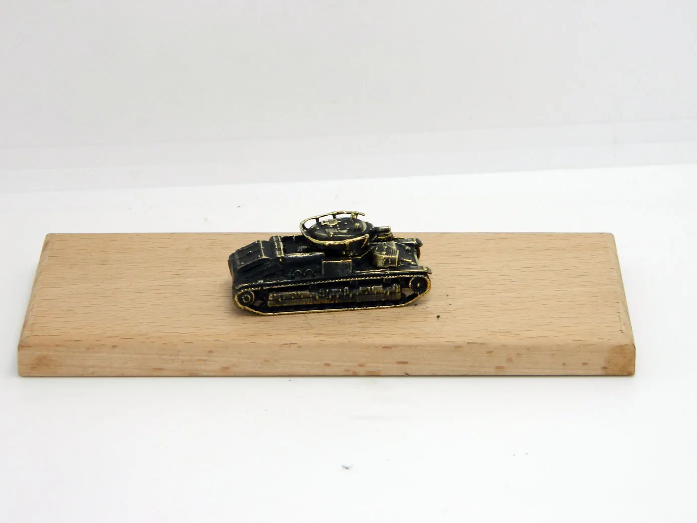 Miniature Russian tank metal T28 WOT children toy solid brass |