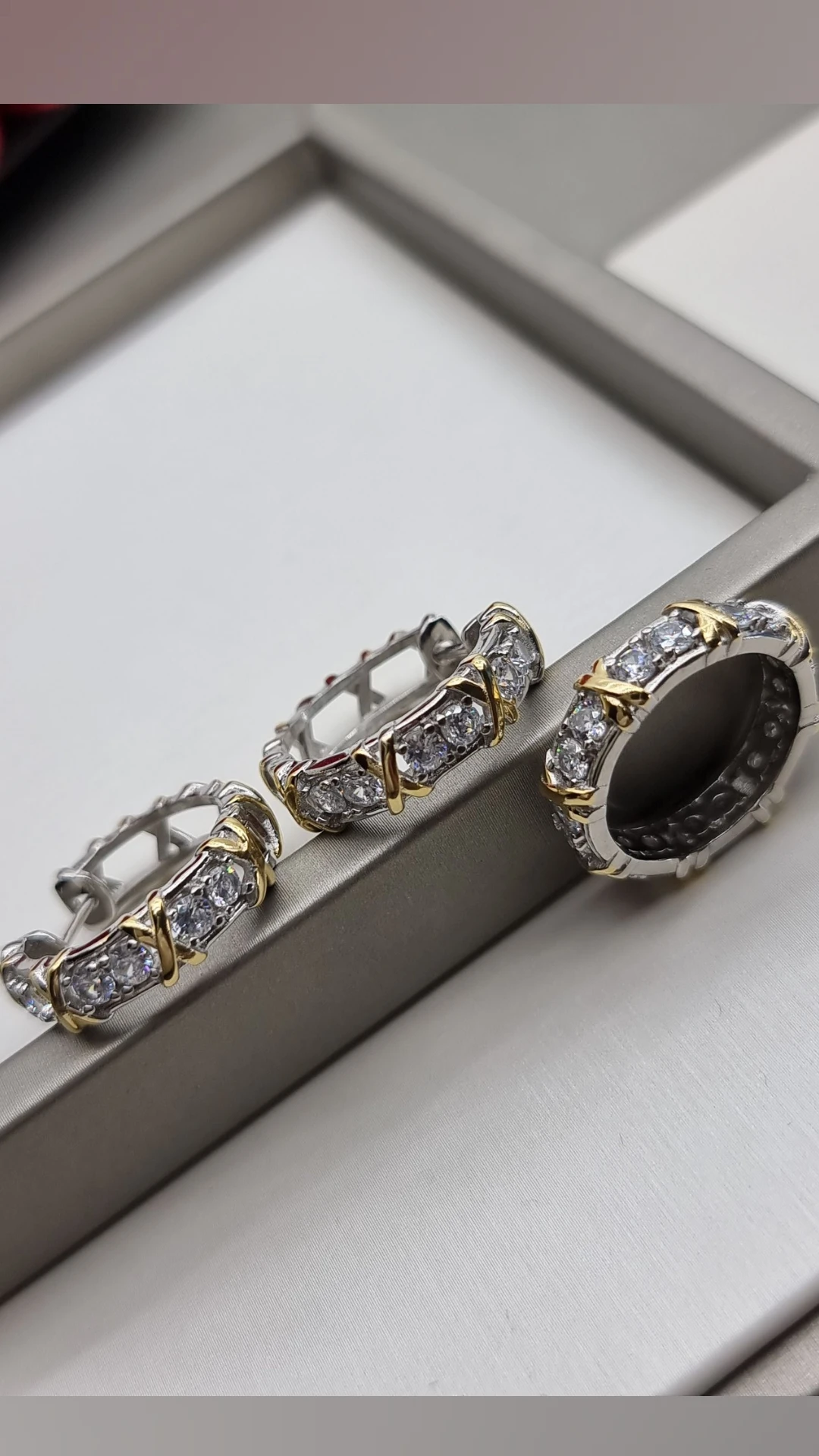 Serebrohasavyurt set Silver 925 sterling silver Congo earrings and ring with zircons