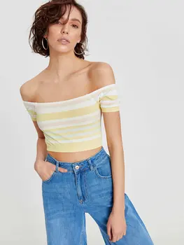 

Low Shouldered Striped Flexible Short T-Shirt