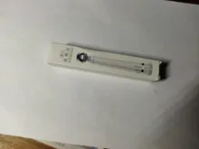 Mini eléctrico vibrador masajedaor de ojos Anti-envejecimiento arrugas círculo oscuro pluma de rejuvenecimiento belleza pluma portátil