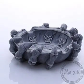 

Ashtray-smoker "in the hands of a skeleton" 4,5 cm