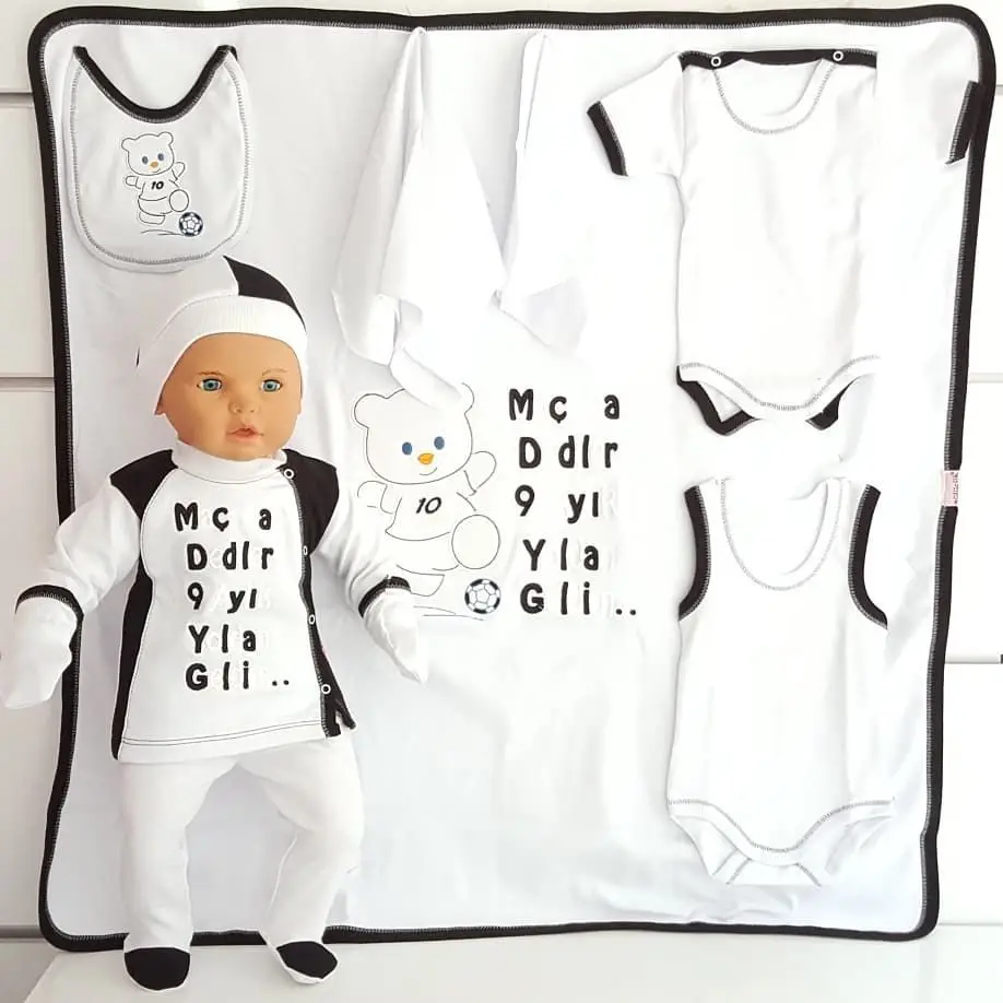 

BJK Supporter 10 Piece Battaniyeli Baby Set