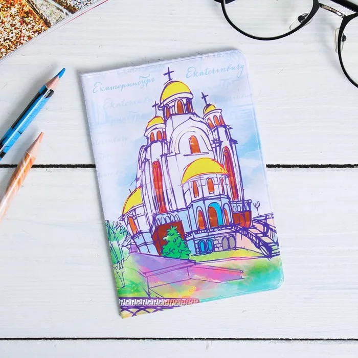 Обложка на паспорт Екатеринбург. Храм-на-Крови | Багаж и сумки