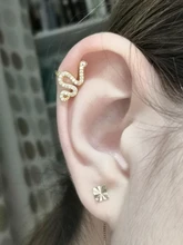 Pendientes de cartílago falso para mujer, sin perforaciones, Color dorado, serpiente, Circonia cúbica, joyería llamativa