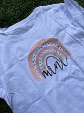 Camiseta a juego con estampado de Arco Iris para madre e hija, camiseta de manga corta con apariencia familiar, ropa de madre e hija, 1 unidad