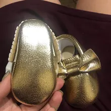 Zapatos de bebé para niño recién nacido, primeros pasos, suela de piel sintética, flecos de lazada de Princesa, zapatos de cuna para bebé, mocasines informales