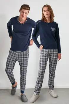 

Trendyol Plaid Knitted Pajamas Set THMAW21PT0403