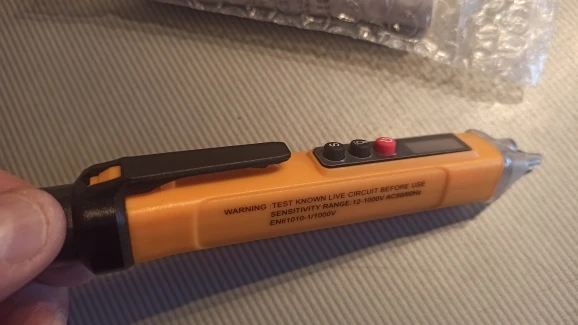 Отзыв о товаре ANENG VC1010 вольтметр цифровой тестер индикатор напряжения тестер напряжения Цифровые датчики напряжения переменногопостоянного тока умная бесконтактная ручка измерительный прибор индикаторная отвёртка вольтметры от пользователя P***z