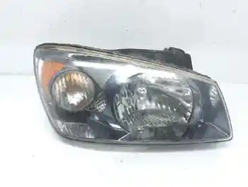

921022F220 headlight right KIA CERATO