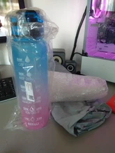 Botella de agua de gran capacidad de 32Oz, con marcador de tiempo, a prueba de fugas, coctelera deportiva para Fitness, para ciclismo