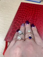 Huitan romántico anillos de perlas simuladas para las mujeres de lujo aniversario de boda accesorios anillos de compromiso para venta al por mayor
