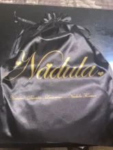 Nadula pelo Hd Cierre de encaje brasileño de la onda del cuerpo de mechones con cierre 4x4 Cierre de encaje brasileño extensiones de pelo ondulado mechones con cierre