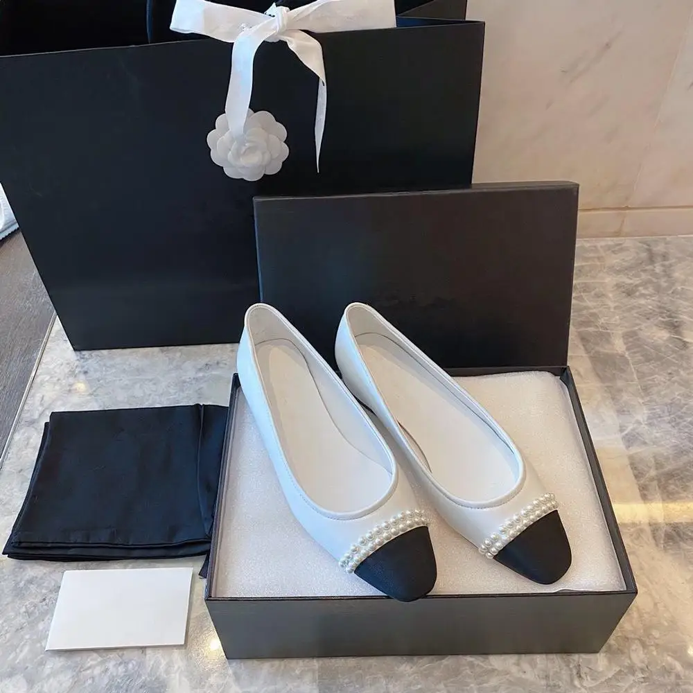 

2020 Women's Pointed Toe Wedges Shallow Mouth Spring And Autumn Elegant Light Lw Heel Casual Pearl Flat Shoes