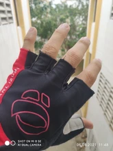1 par de guantes de ciclismo dedo medio Anti-Slip Anti-sudor de Gel de montar en bicicleta guantes Anti Shock MTB Carretera de montaña guantes deportivos de moto