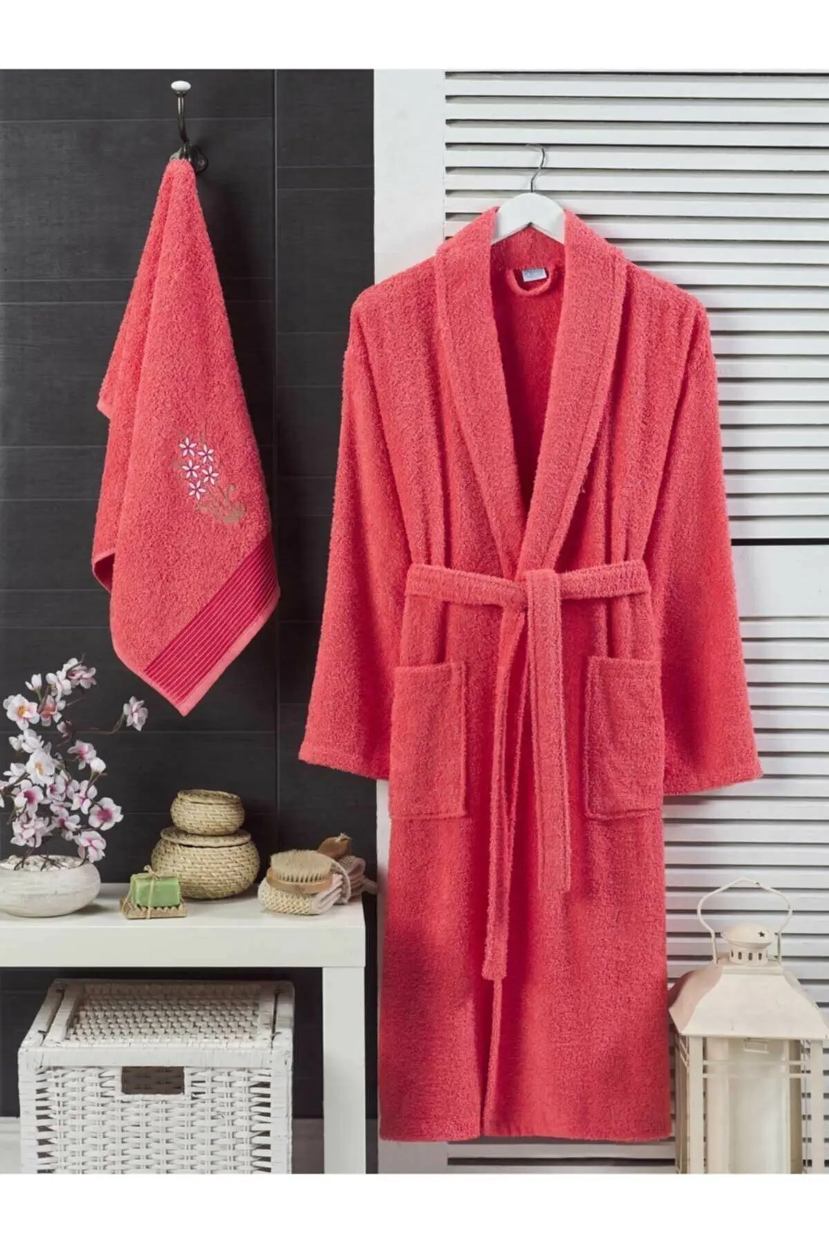 

WONDERFULSOFTTextile 100% Cotton Unisex Orange Towel Bathrobe Set of 2