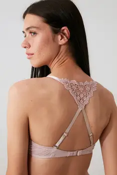 

Trendyol Backpack Detailed Bra THMAW21SU0137