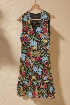 

Trendyol Flounces Dress TWOSS20EL2257