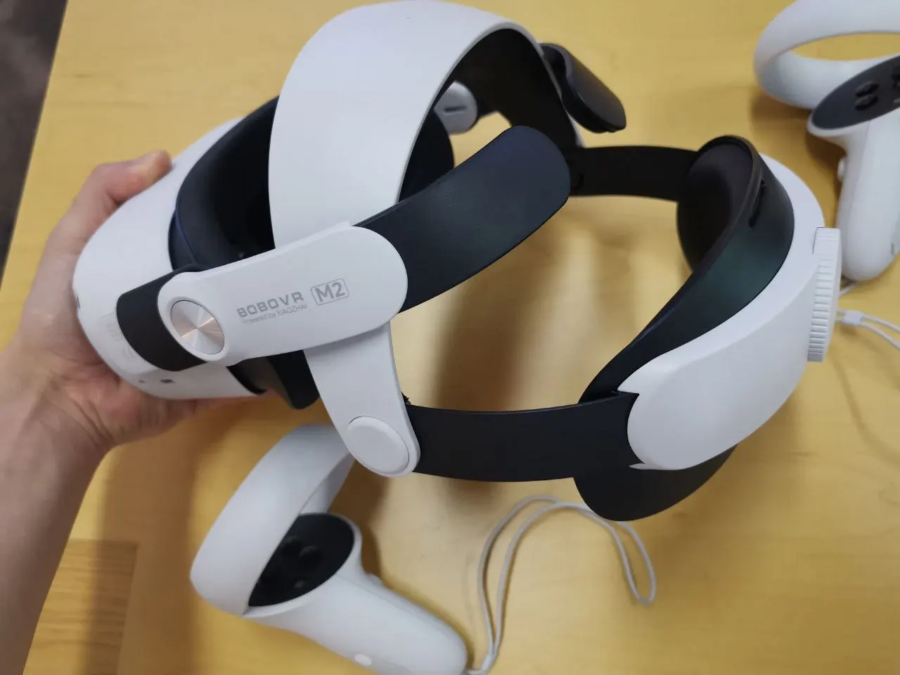 Vr oculus quest pro. Oculus q 2. Зарядное устройство oculus quest. Магазин oculus quest 2. Oculus quest 2 256gb.