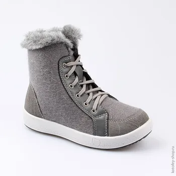 

657002-42 boots
