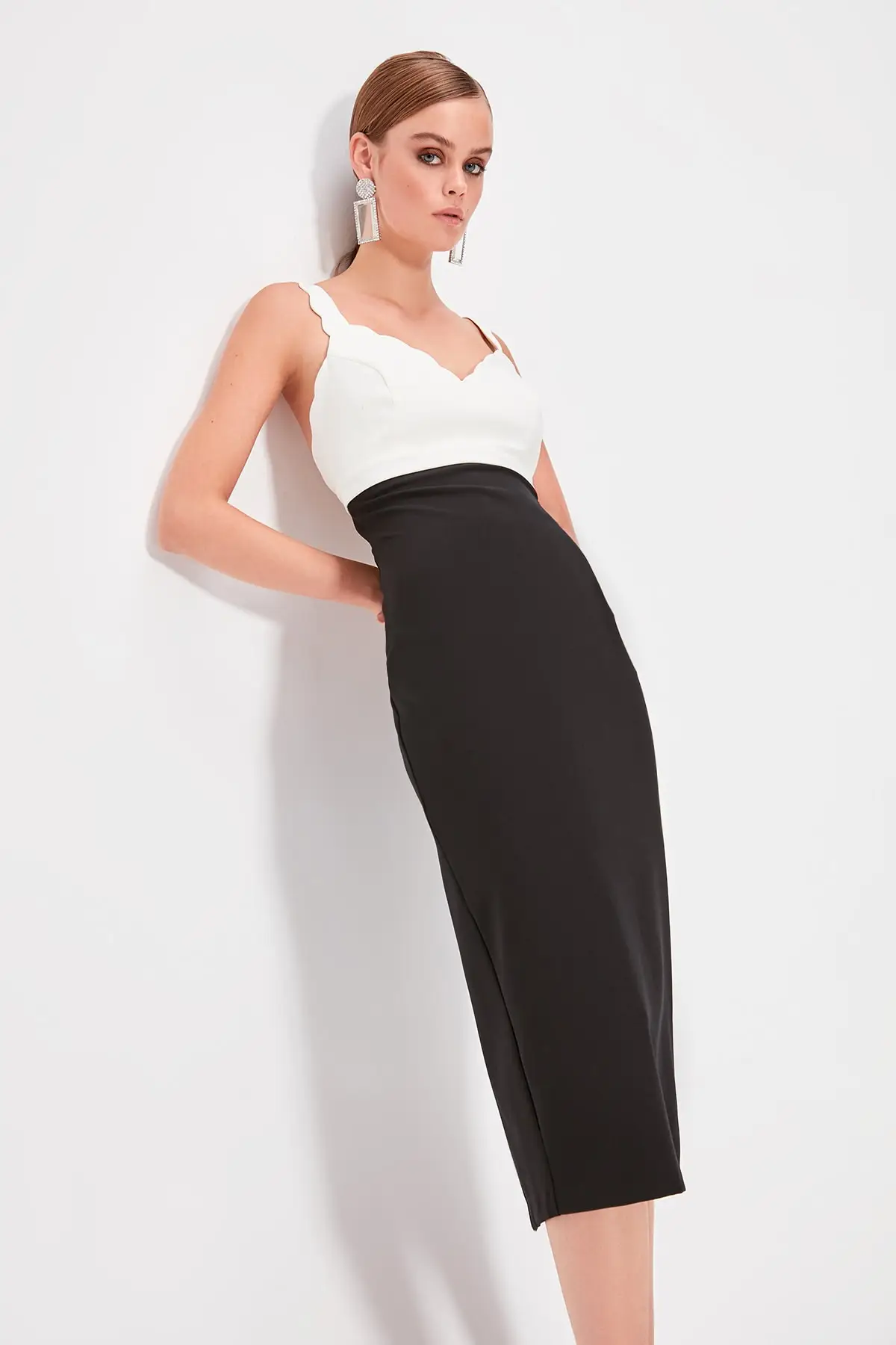 

Trendyol With Color Block Dress TPRAW20EL0318