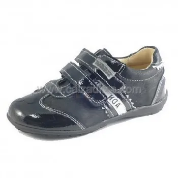 

Trainers in leather and black patent leather, Andanines