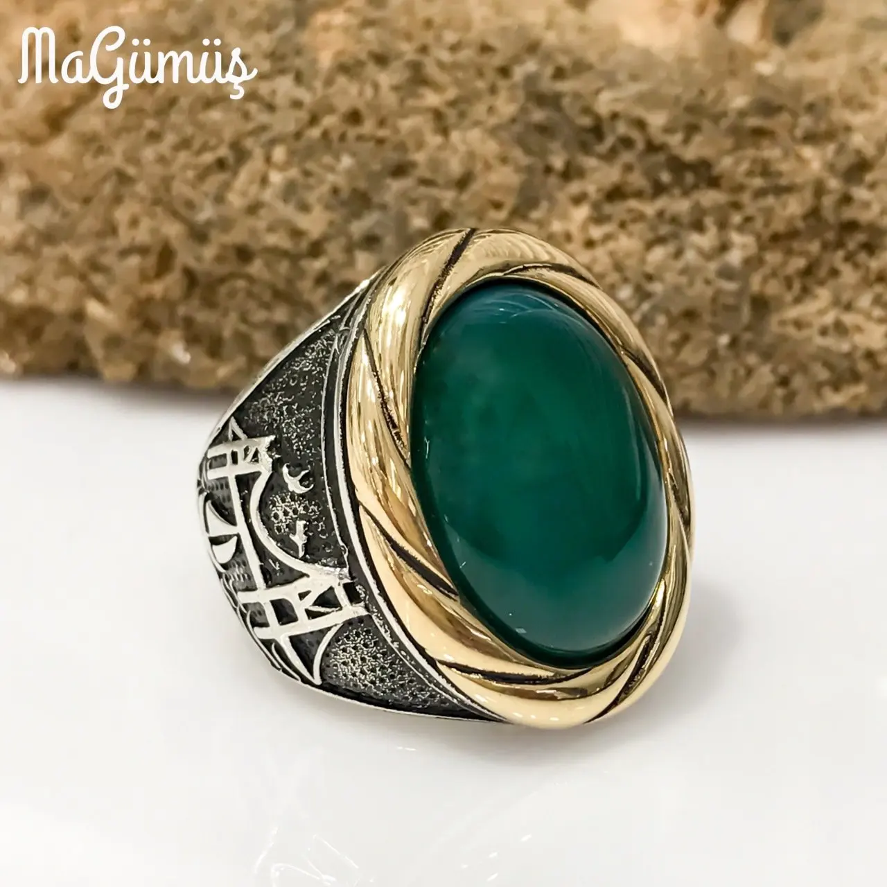 Green Natural Agate Istanbul Strait Girl Tower Embroidered Men 'S Ring