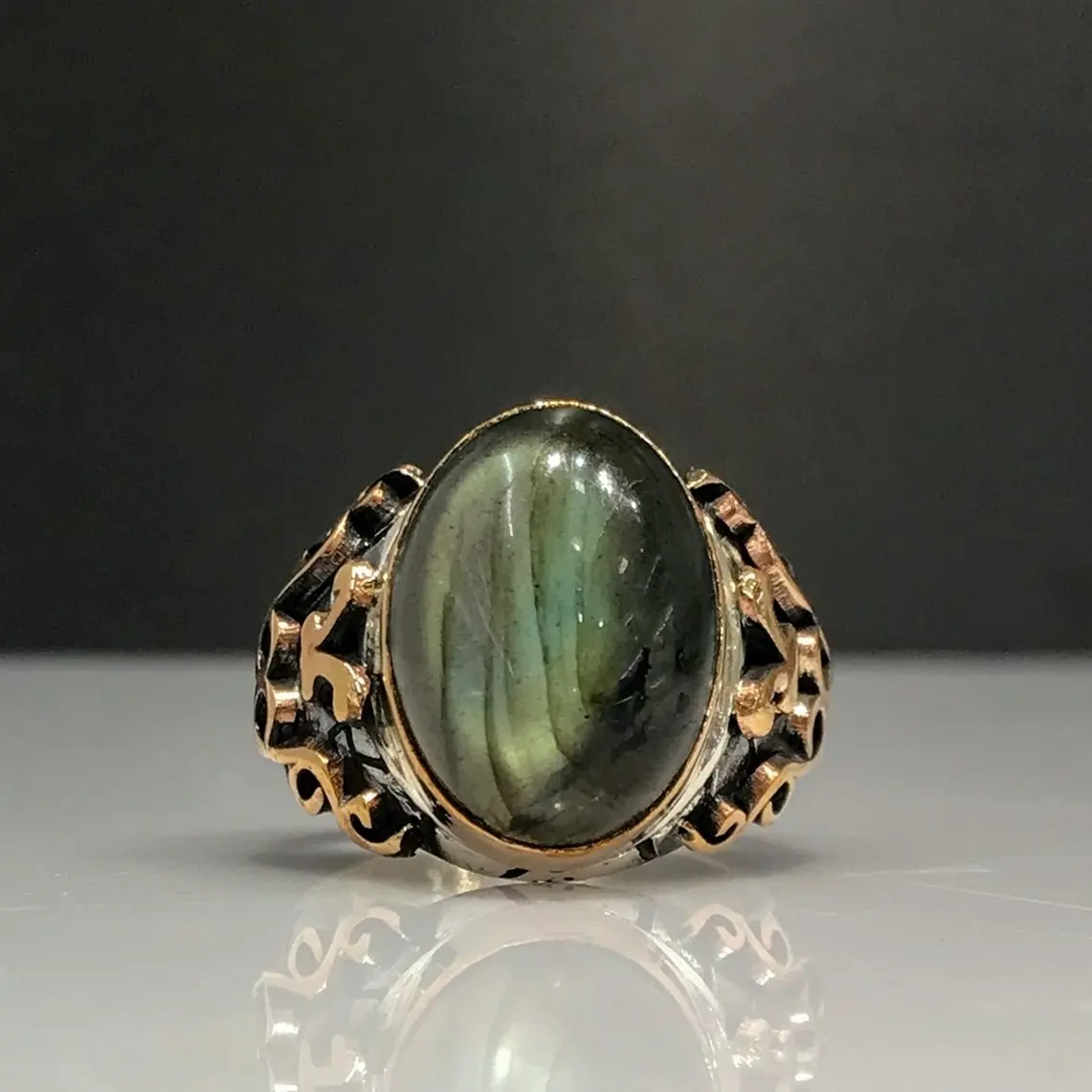 

Labrodorite Cubic Zirconia Hand Work Custom Production Silver Men 'S Ring
