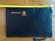 Bolsa de documentos a prueba de fuego. Bolsa de efectivo segura resistente al agua y al fuego con revestimiento de silicona antipicazón. A prueba de almacenamiento seguro