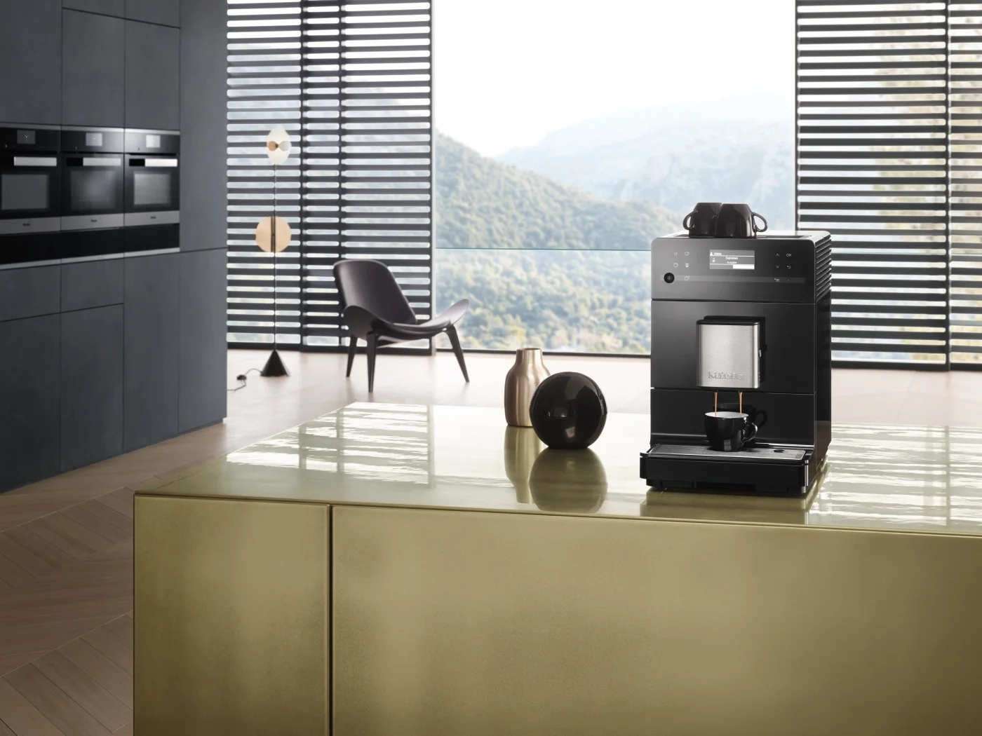 Кофемашина Miele CM5300 черный обсидиан OBSW