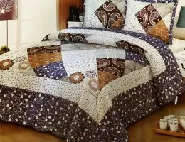 

Set for a luxury house bedspread and 2 pieces of pillowcases