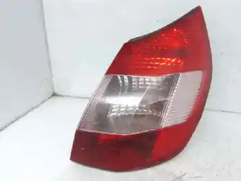 

8200127702E RIGHT REAR light RENAULT SCENIC II